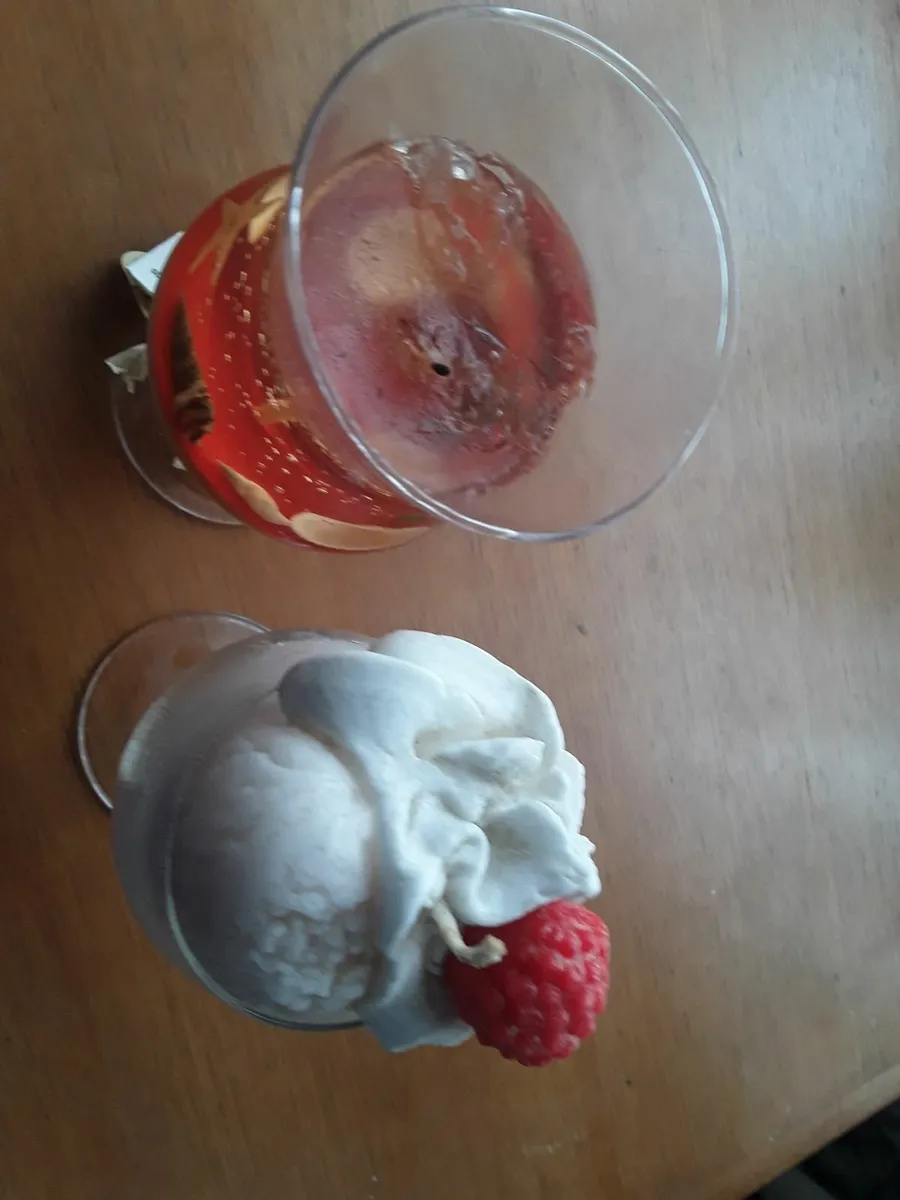 2 lovely gift candles - Image 3