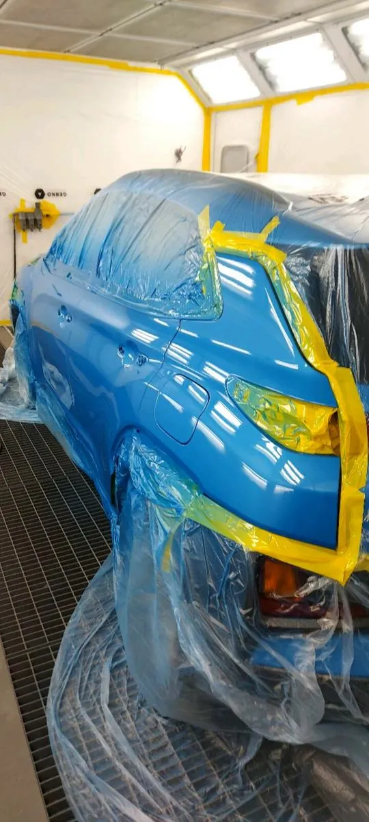 CRASH REPAIR AND SPRAY PAINTING - Image 3