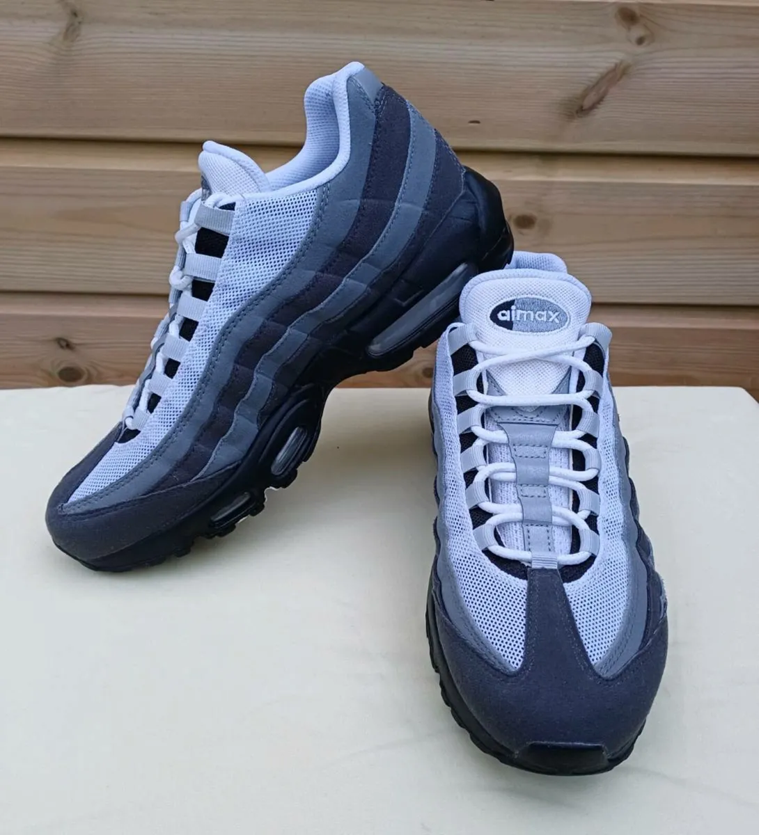 NIKE AIR MAX 95 - Image 1