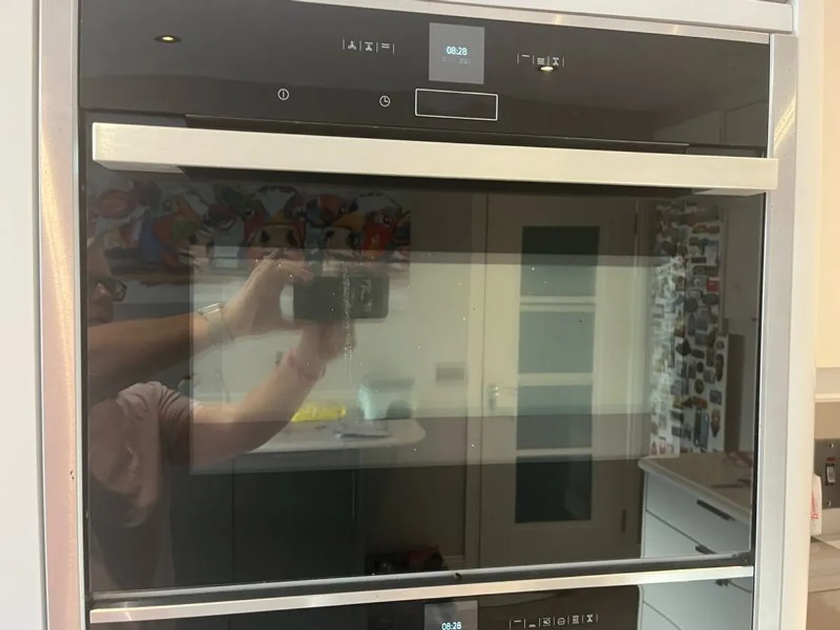 Neff 45L Built-In Combi Microwave| C17MR02N0B - Image 1