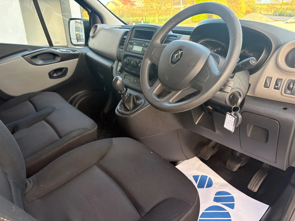 2019 Renault Trafic 1.6 LWB - Image 2
