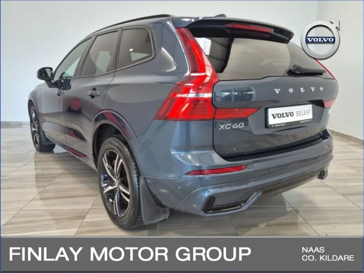 Volvo XC60 R-design AWD Phev T6 (340hp) Pan Roof - Image 4