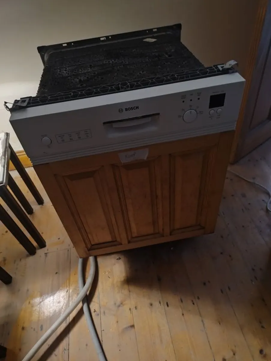 Dishwasher - Image 4