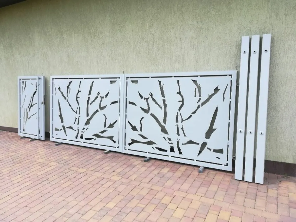 Modern steel Gates - Image 1