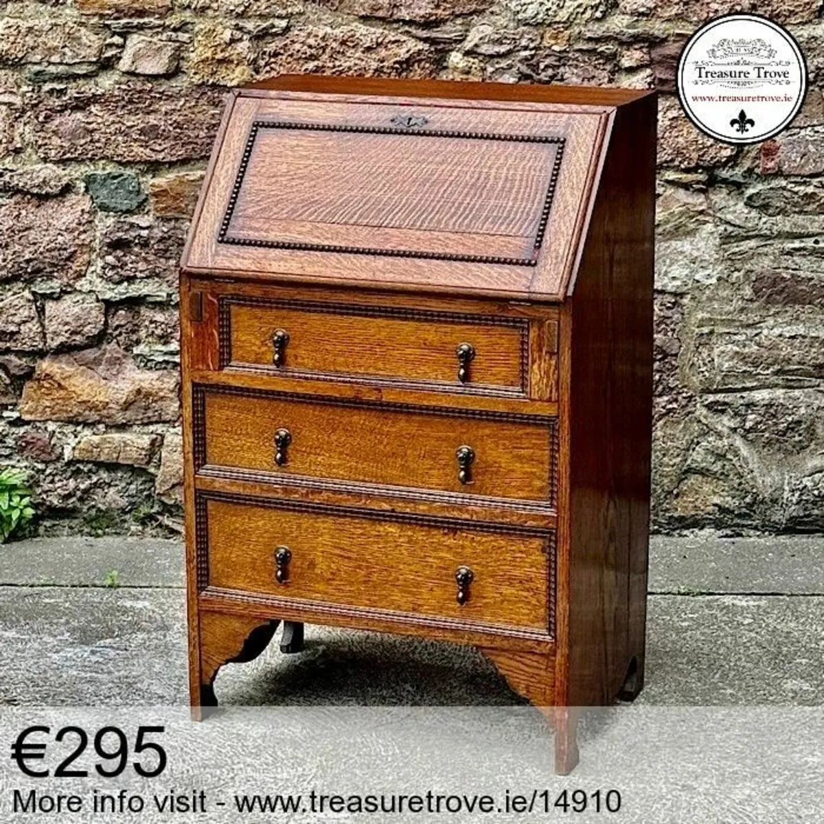Small vintage and antique writing bureau and desk - Image 1