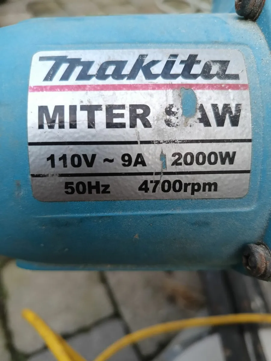 Makita chop saw - Image 1