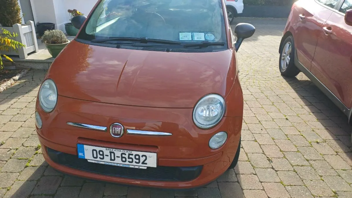 Fiat 500 only 33klms, nct and tax - Image 1