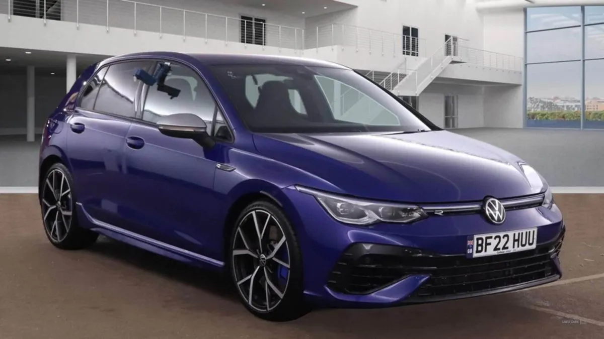 Volkswagen Golf 2.0 Golf R TSi 4motion Semi-auto - Image 3