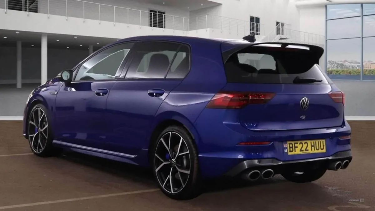 Volkswagen Golf 2.0 Golf R TSi 4motion Semi-auto - Image 4