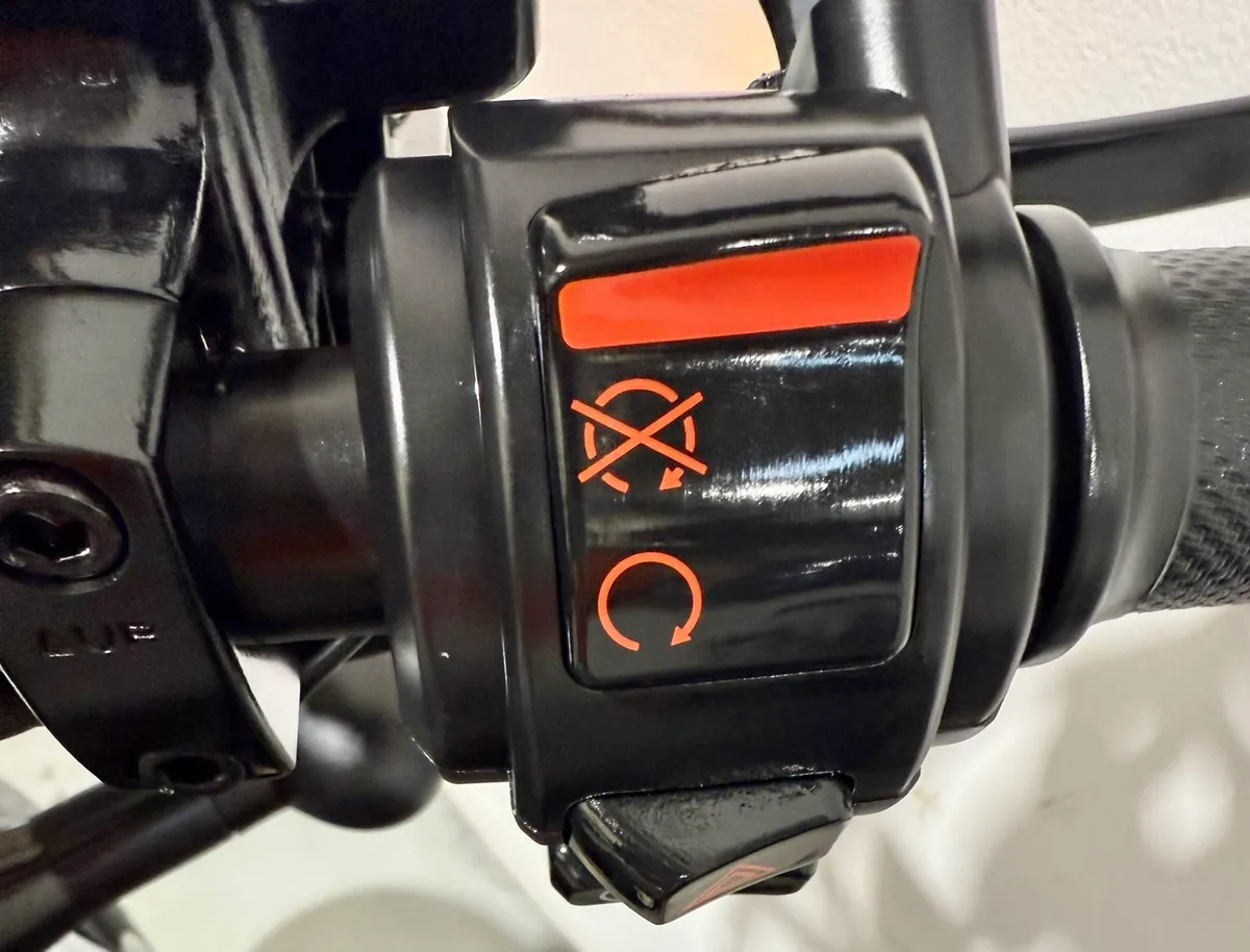 HONDA REBEL 500 2024 LOW MILES - Image 4