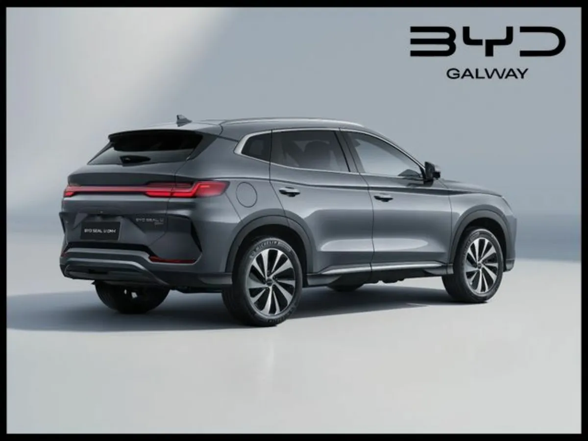 BYD SEAL U DM-i Comfort 26.6kWh **125km EV Range** - Image 2