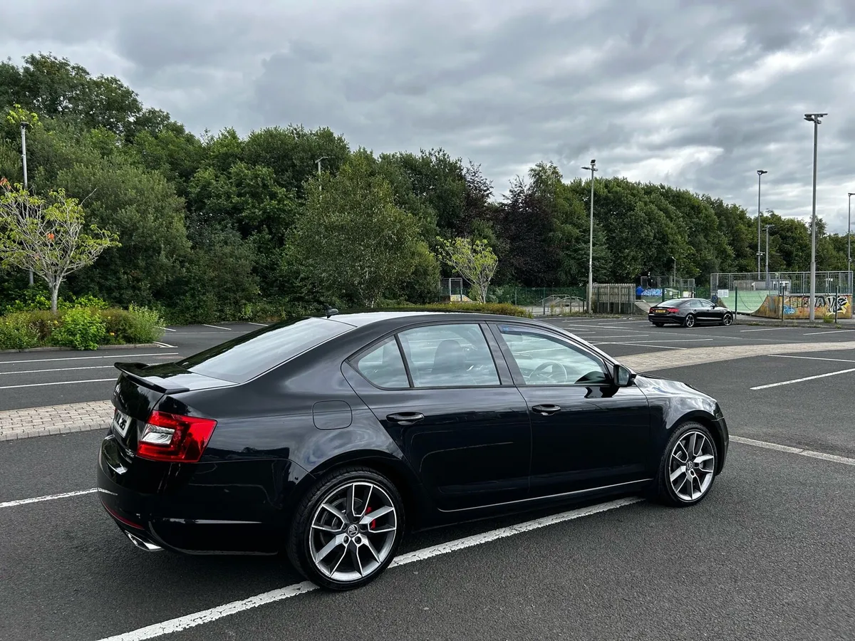 141 Skoda VRS 2.0 TDi 185 BHP Long NCT - Image 4