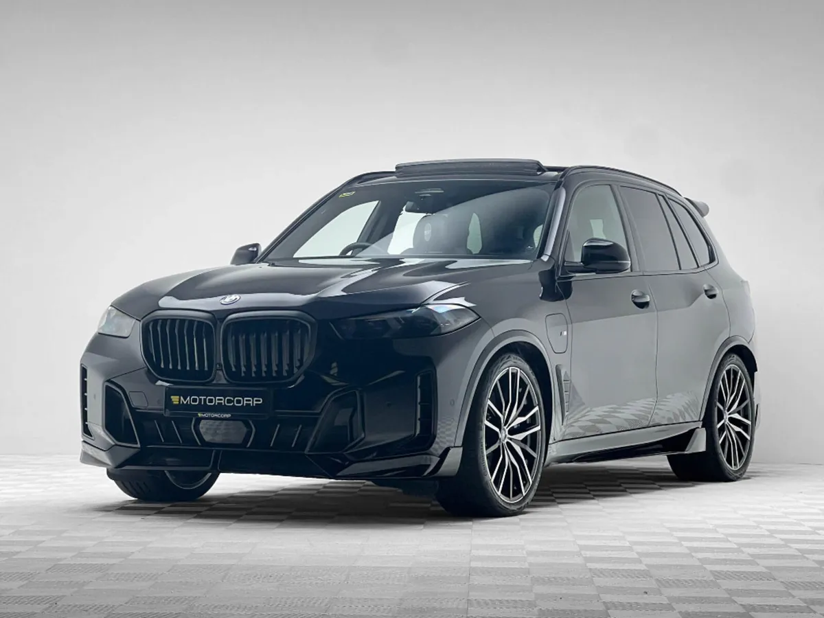 BMW X5 50E M SPORT XDRIVE *PAN ROOF* - Image 3