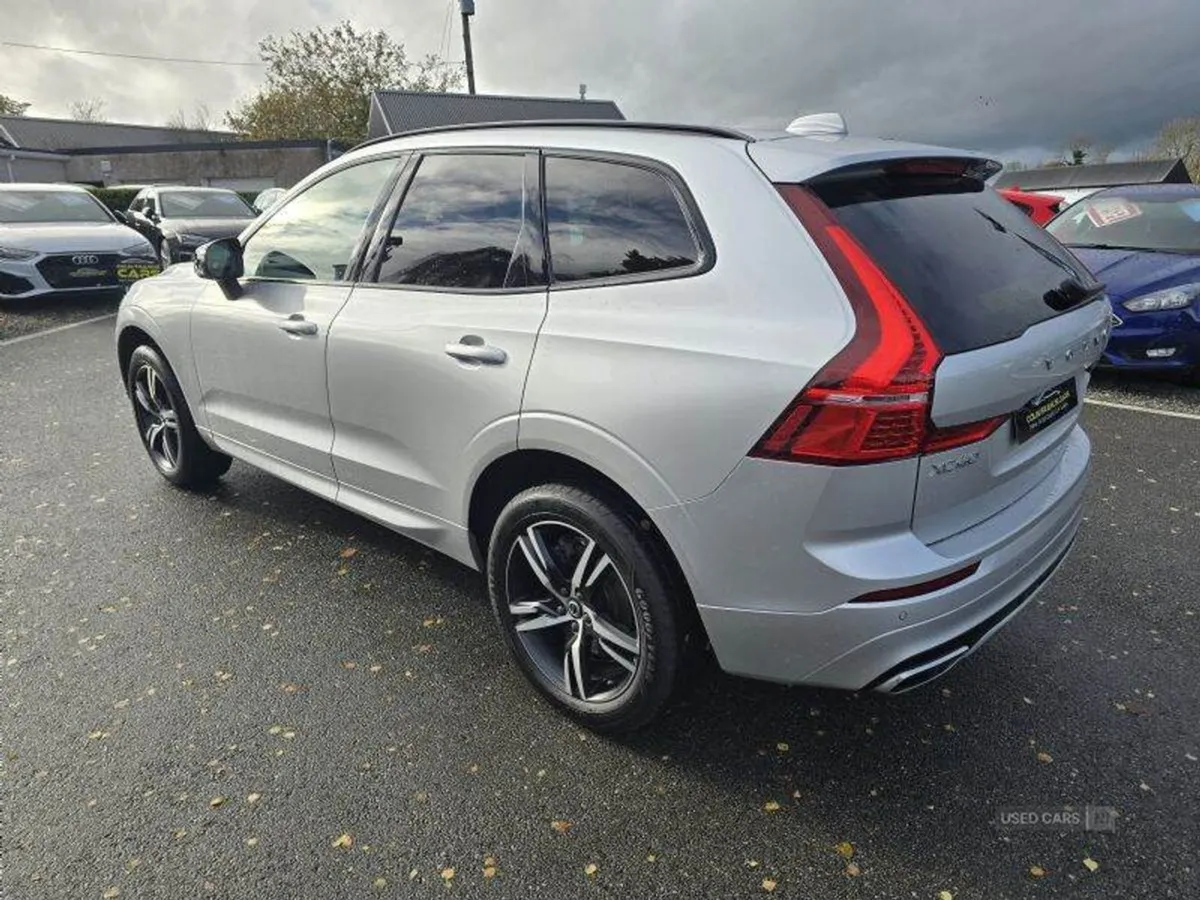 Volvo XC60 R-design - Image 3