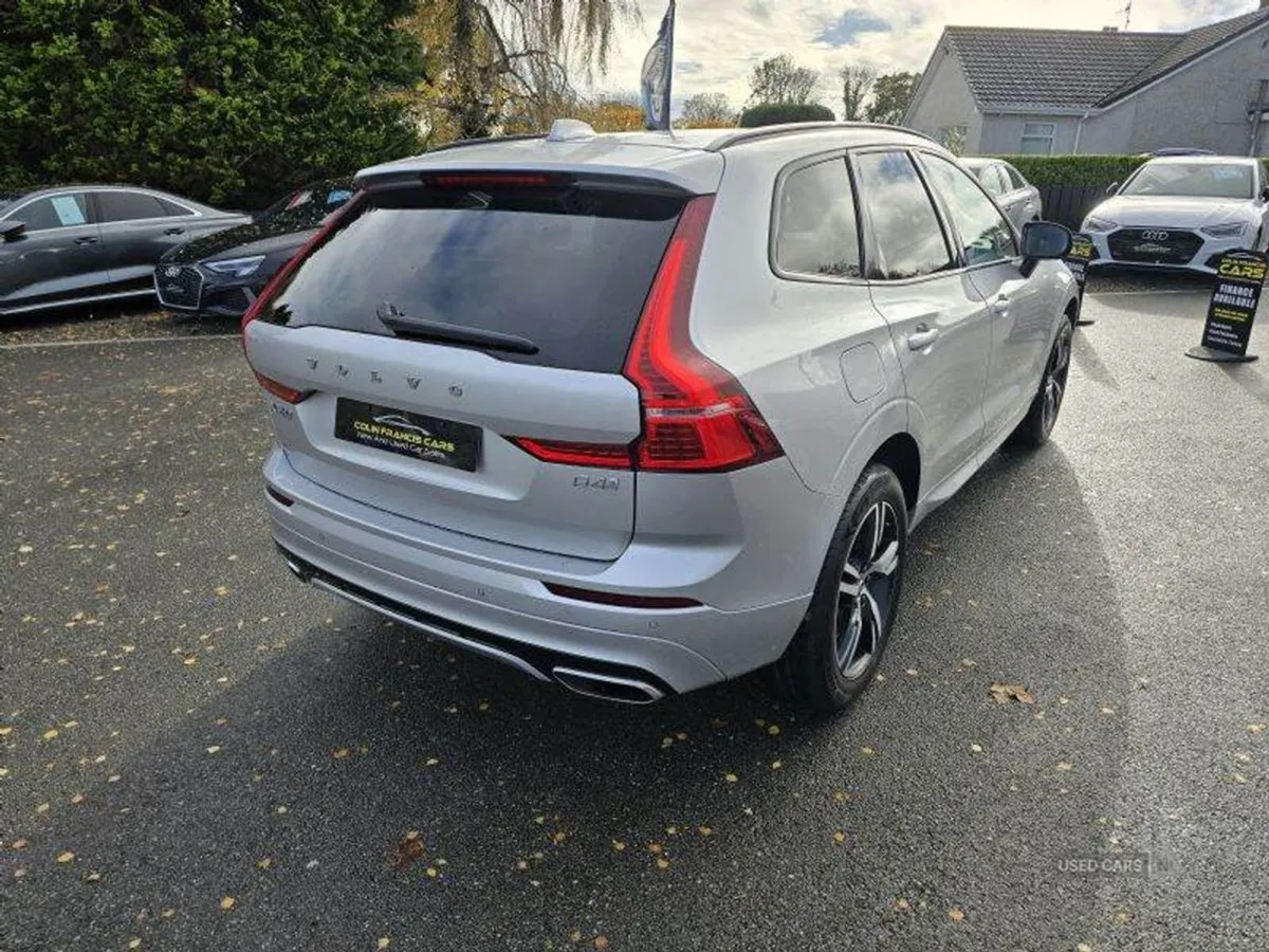 Volvo XC60 R-design - Image 4