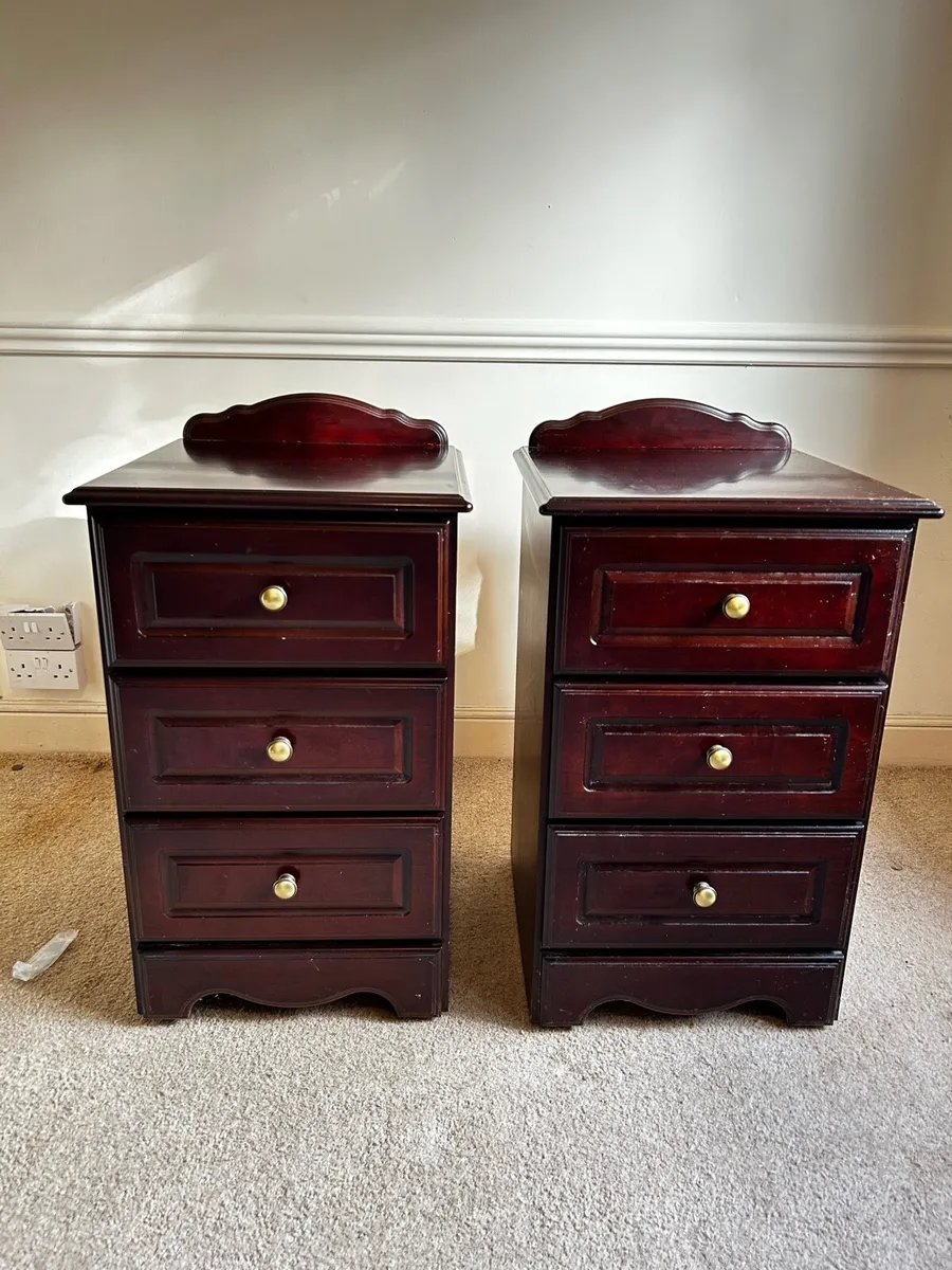Bedside Lockers and Chest of Drawers - Image 1