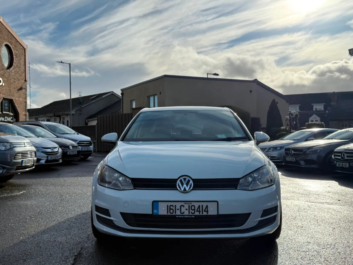 Volkswagen Golf 1.6 TDI S BMT 110BHP 5DR *UPGRADE - Image 2