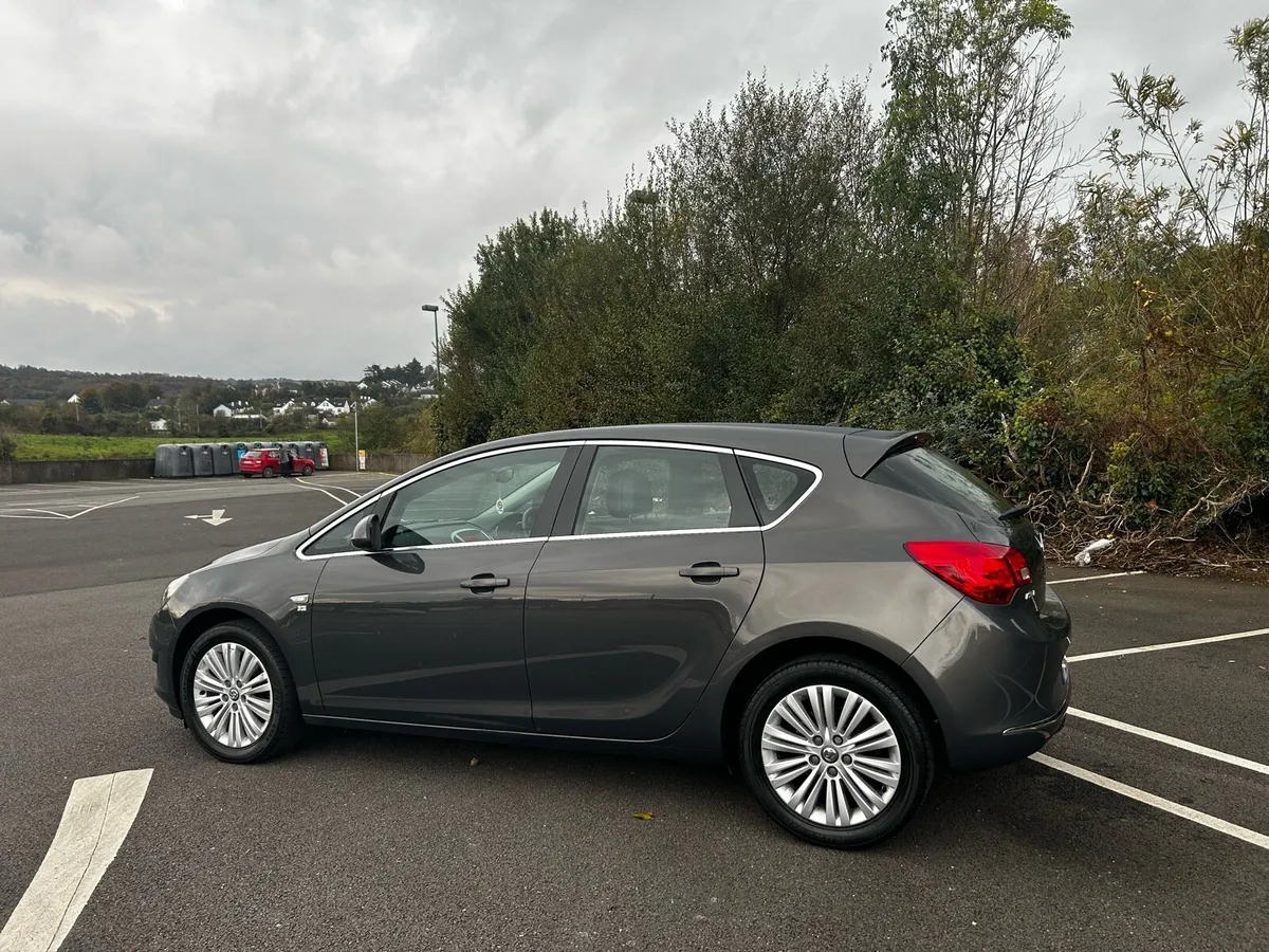 141 Vauxhall Astra 1.7 Diesel Tax And Test MintCar - Image 3