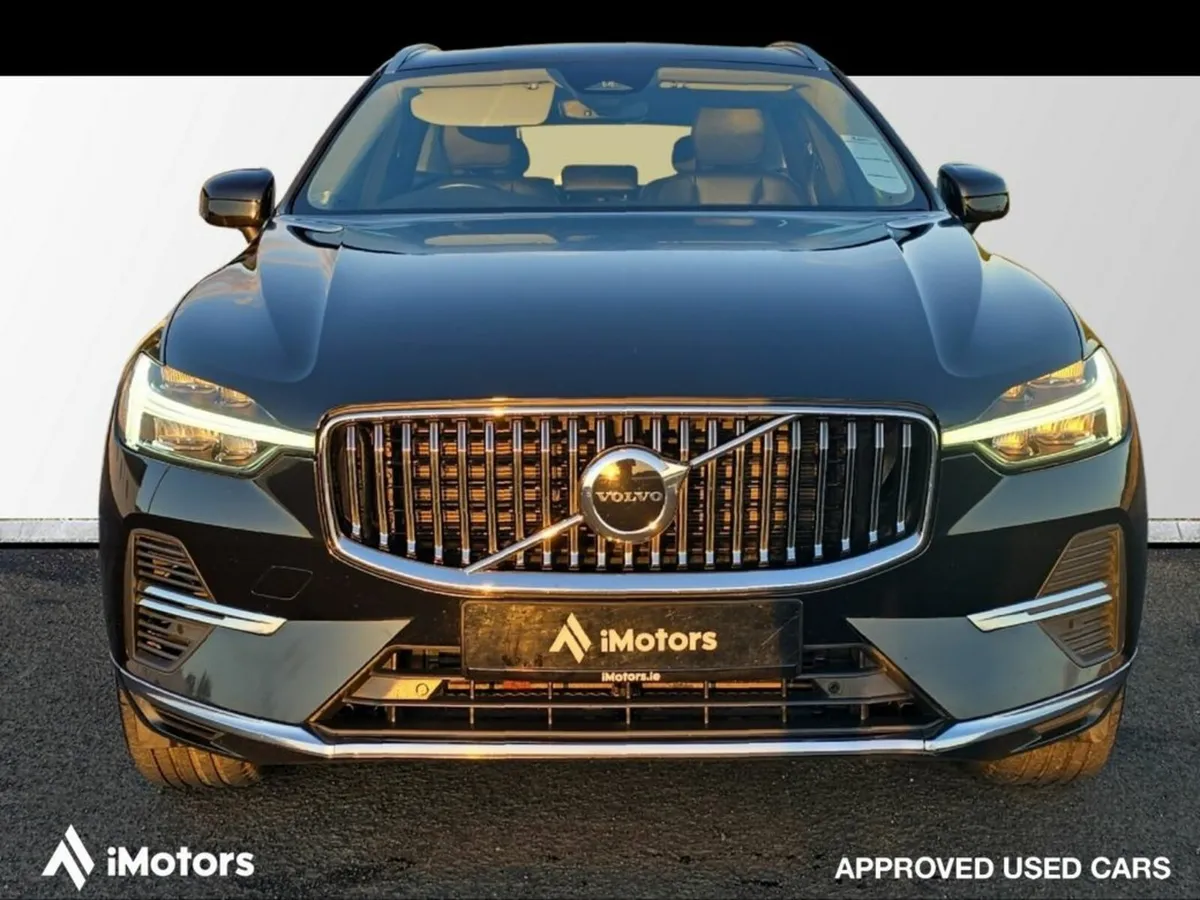 Volvo XC60 RECHARGE T6 INSCRIPTION EXPRESSION AWD - Image 4