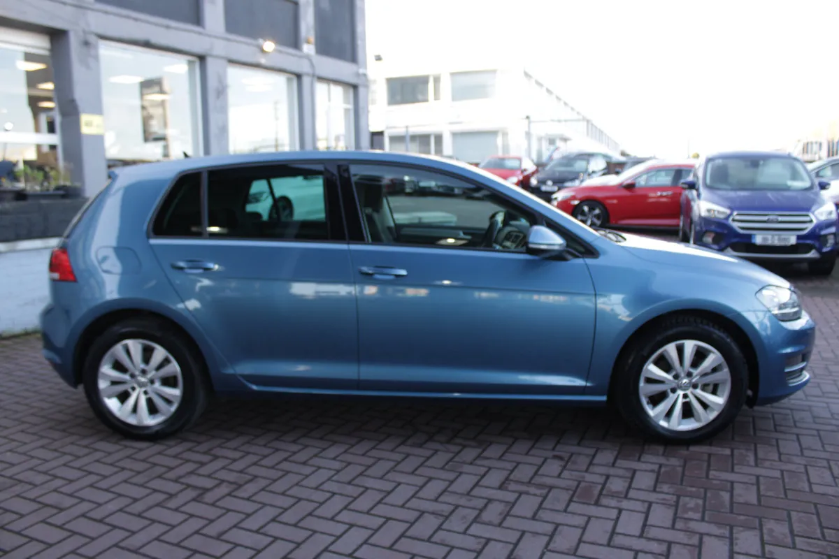 1.2TSI HATCH 5DR AUTOMATIC - Image 3