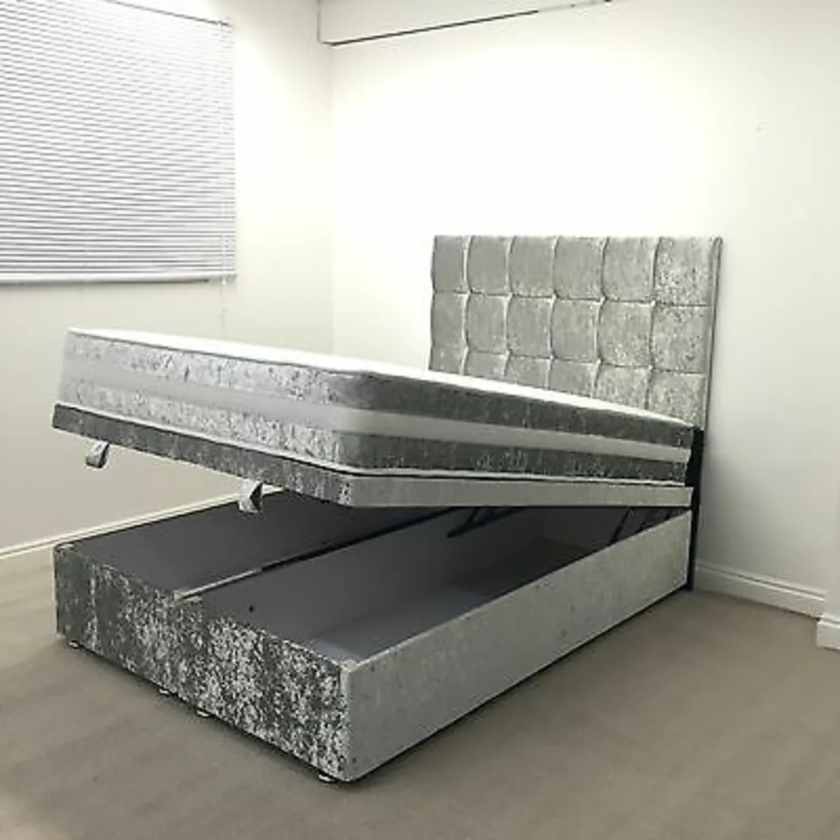 Brand New Ottoman Divan Storage Beds With Metress - Image 4