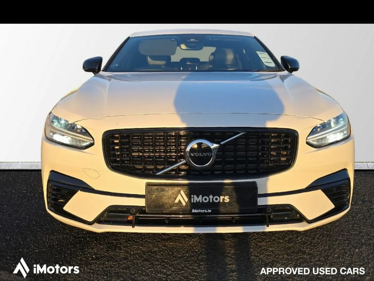 Volvo S90 RECHARGE T8 R-DESIGN AWD - Image 4