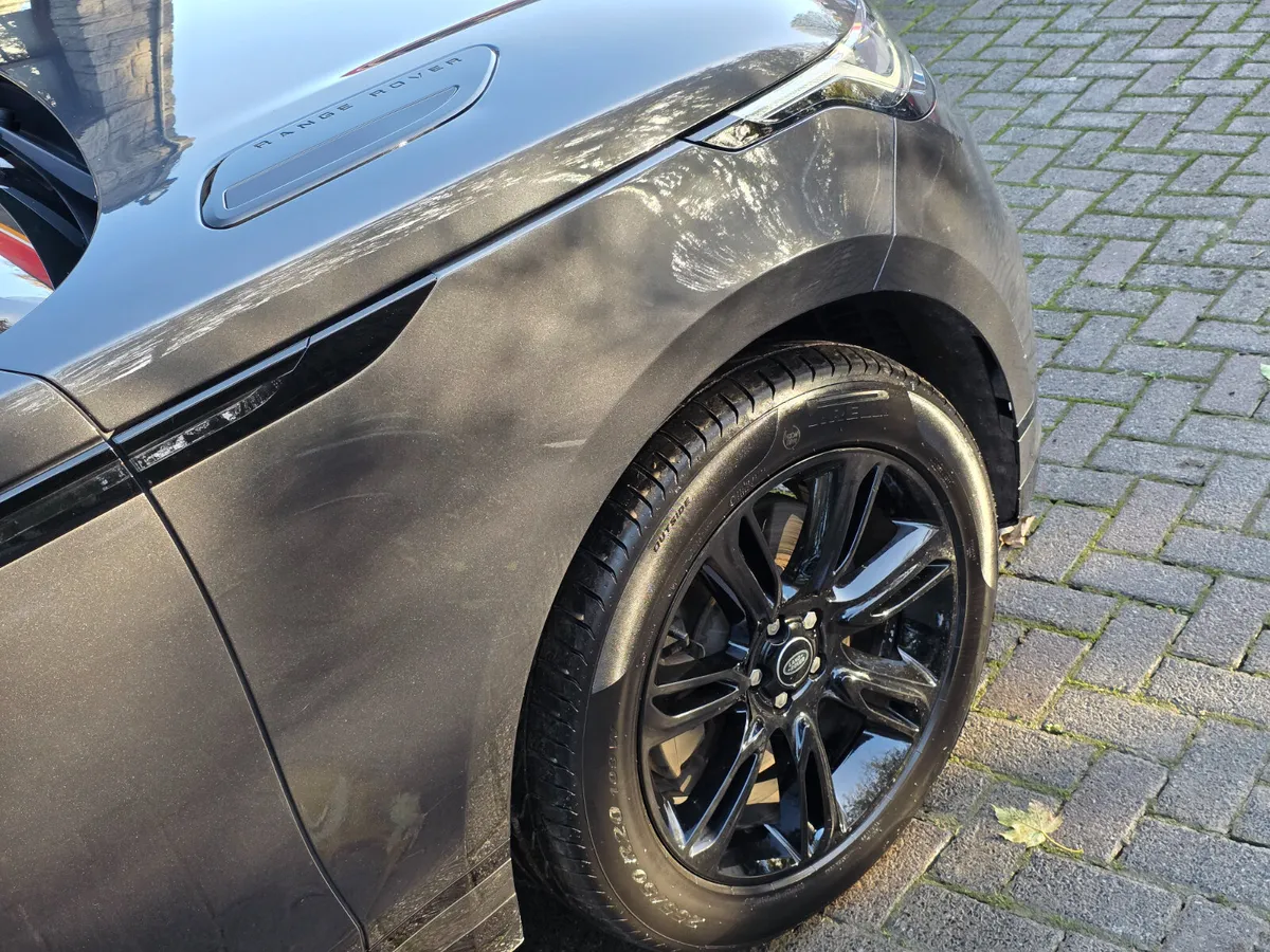 2022 LANDROVER RANGEROVER VELAR P400 ER-DYNAMIC SE - Image 4