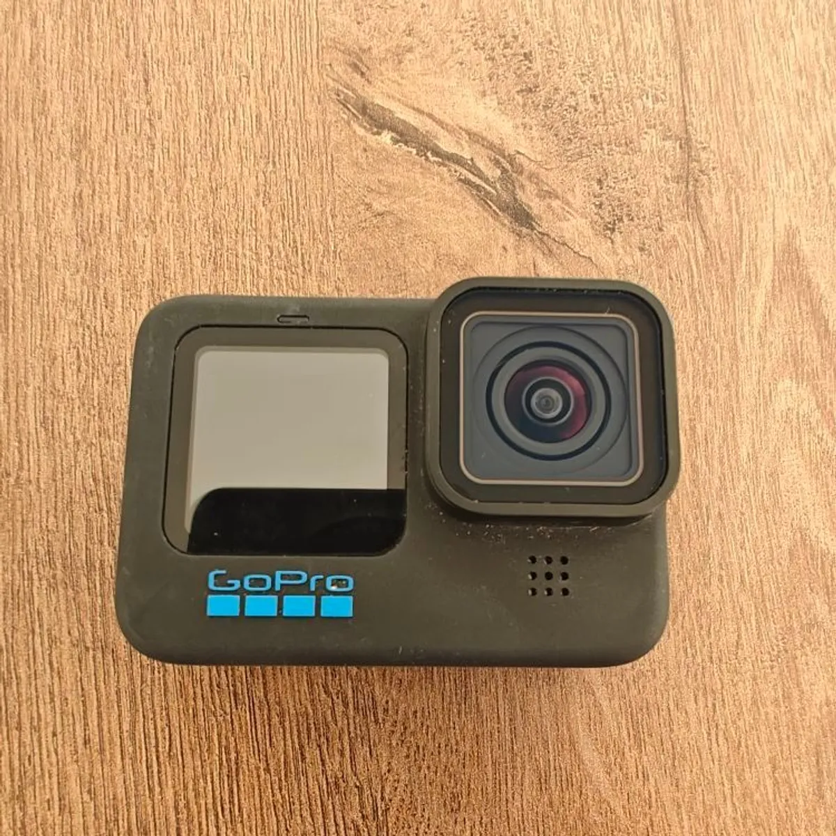 Go Pro 10 Black and Accessories - Image 1