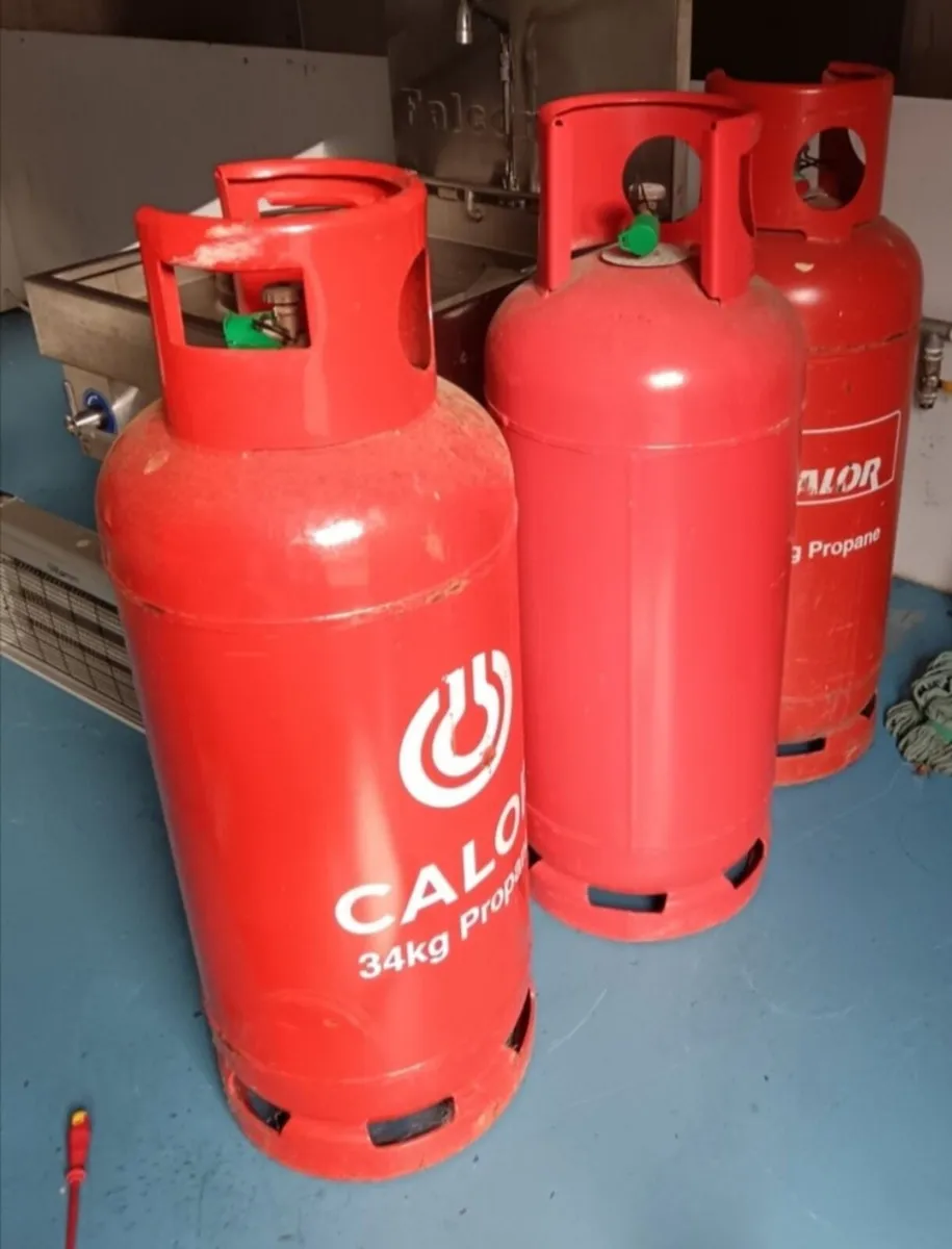 Full 34kg Gas Cylinders