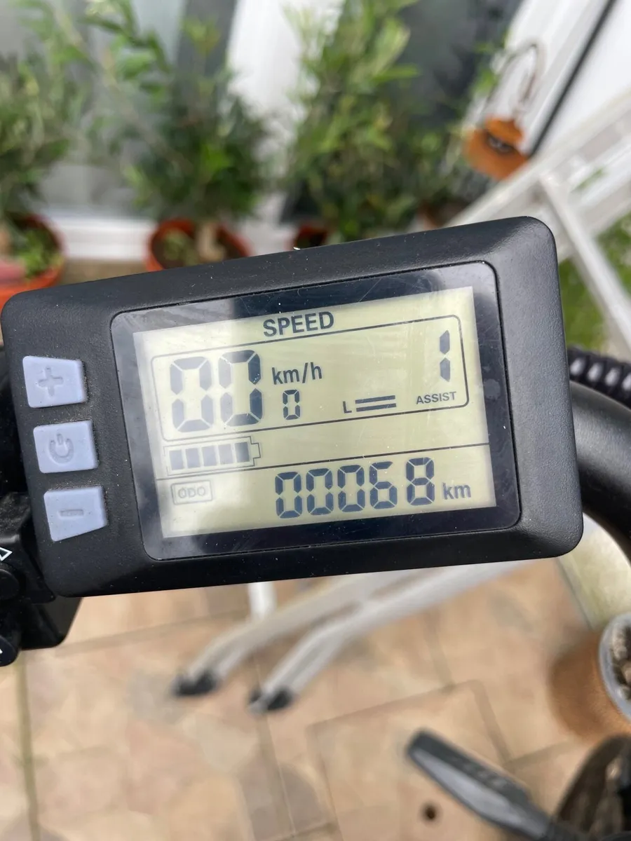 Fat tyre electric bike - Image 2