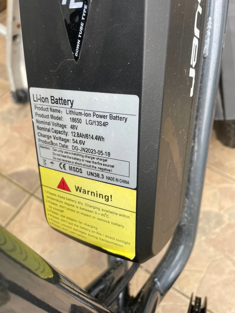 Fat tyre electric bike - Image 3