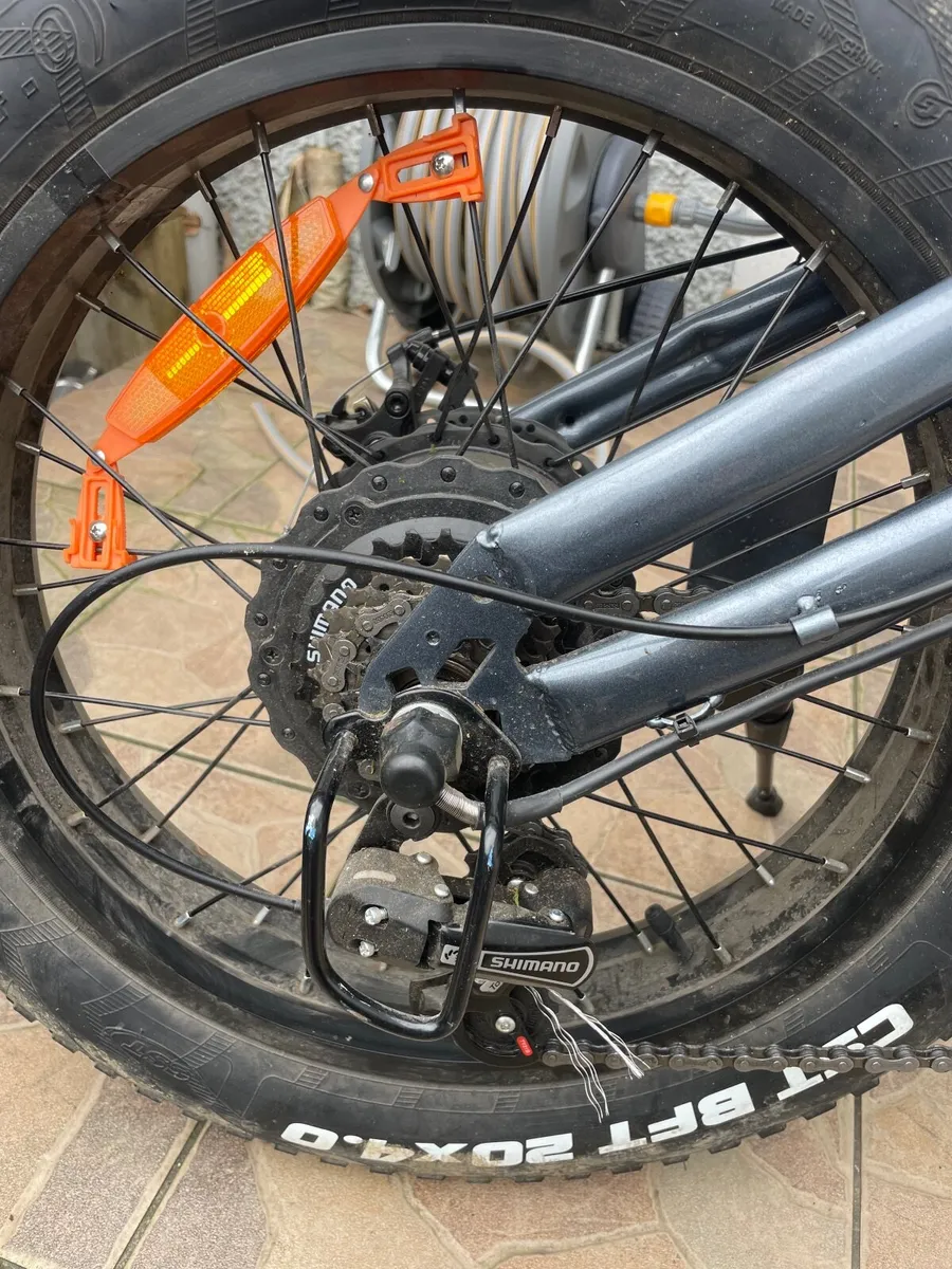 Fat tyre electric bike - Image 4