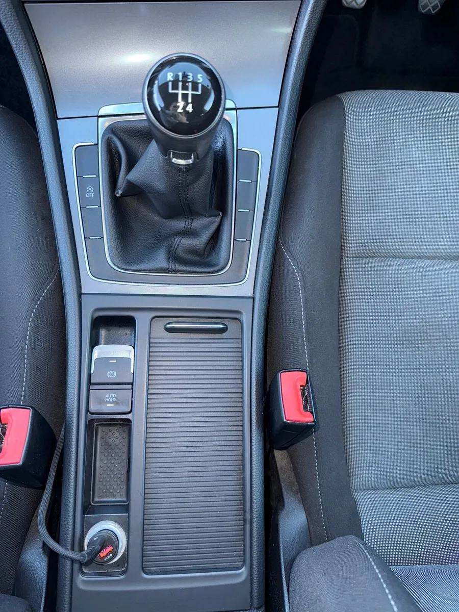 Vw Golf - Image 3