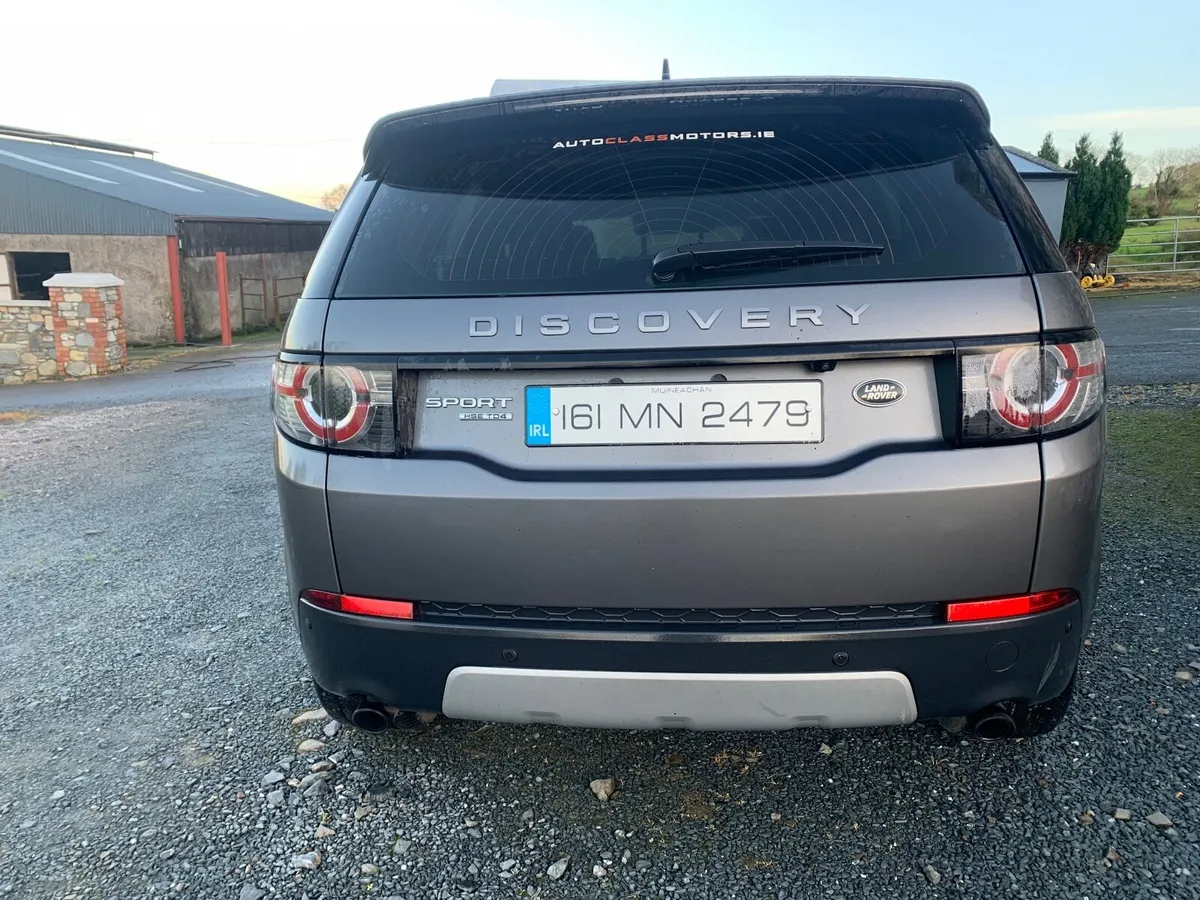 Land Rover Discovery Sport 2016 - Image 4