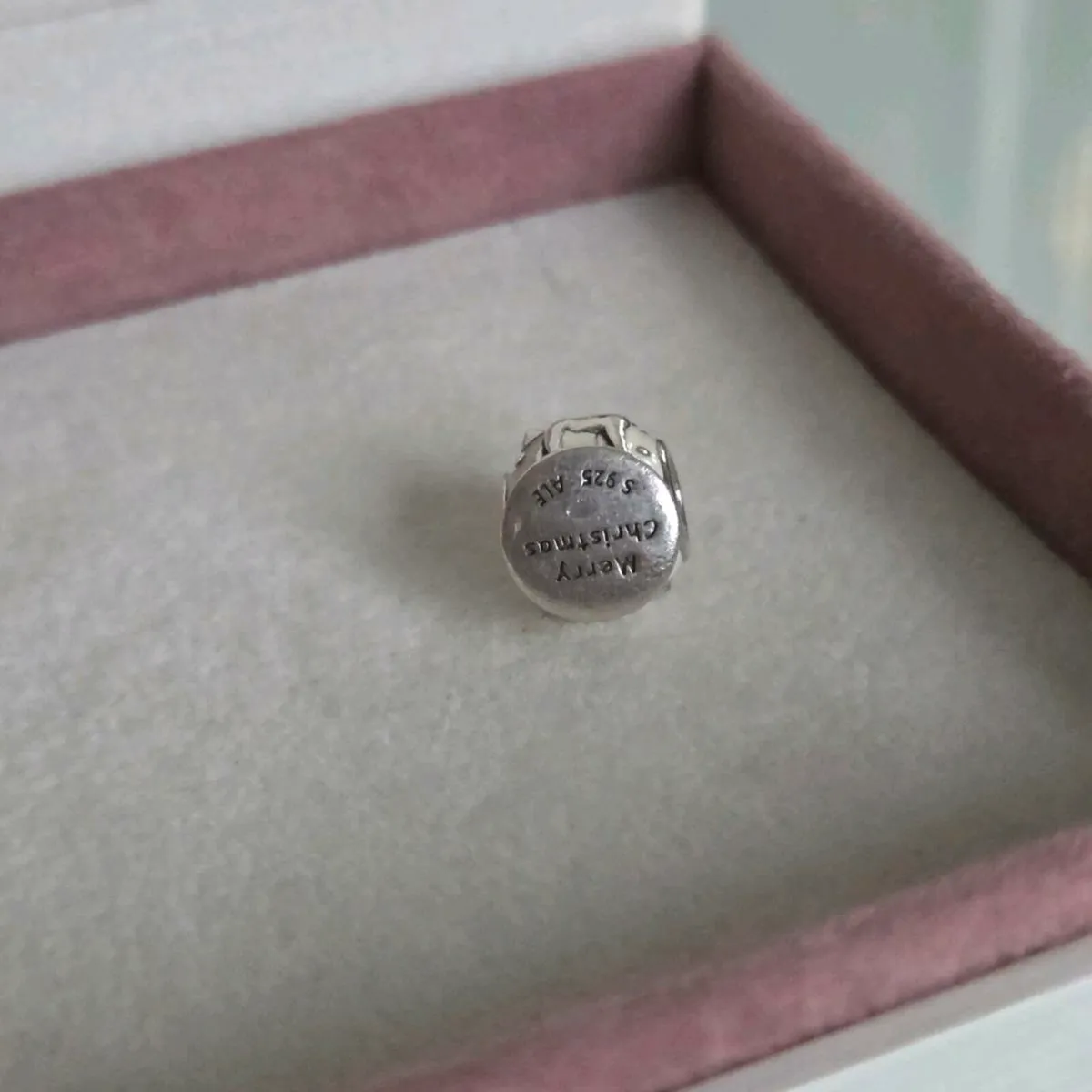 Pandora Enamel Christmas Reindeer Charm - Image 3