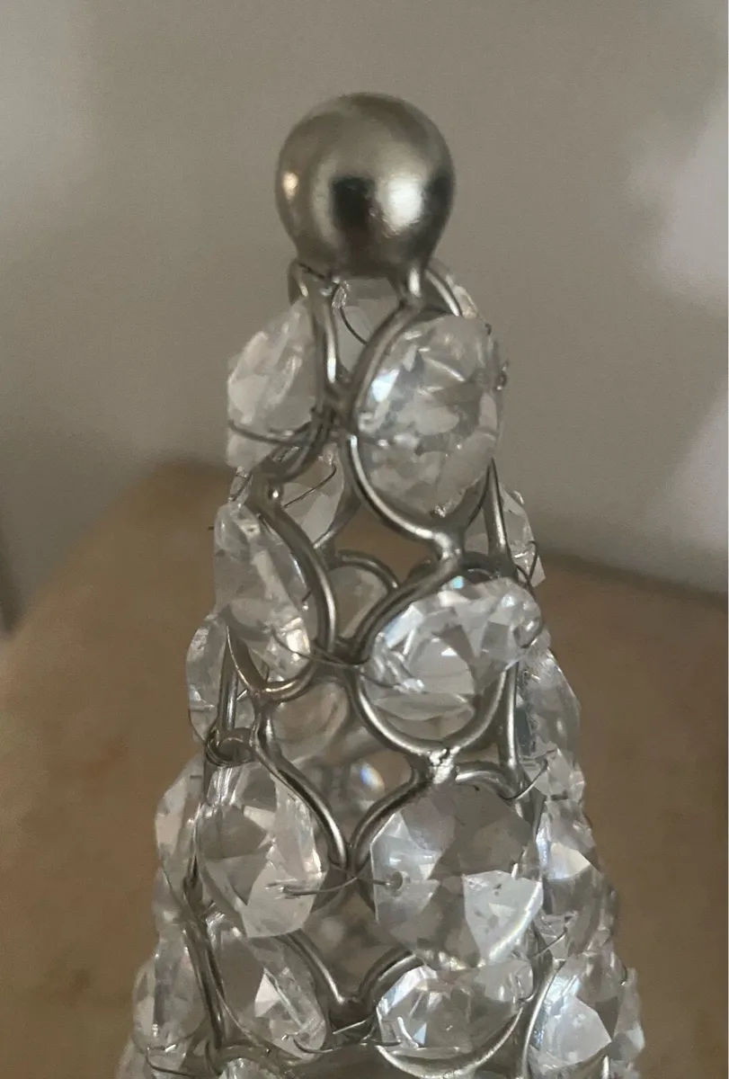 Crystal Christmas Tree Display - Image 4