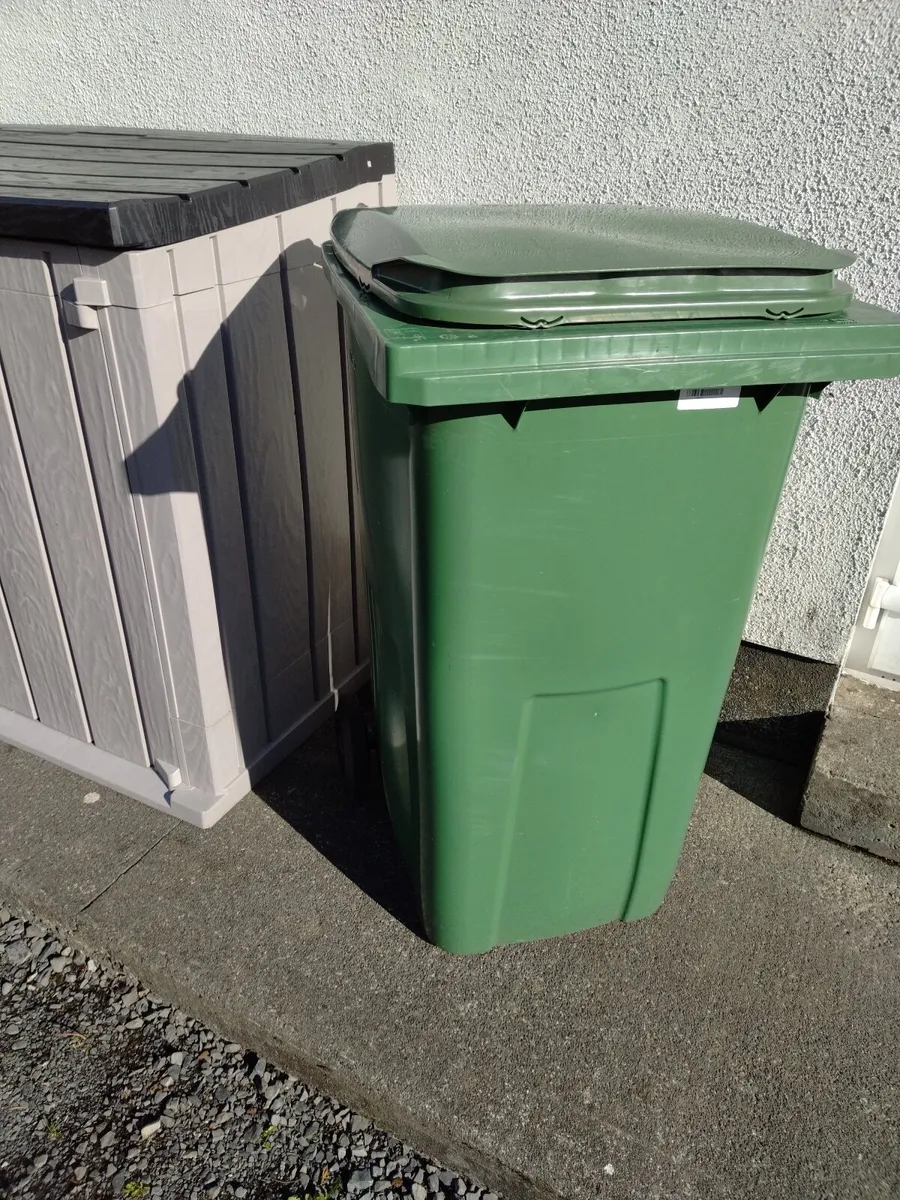 240litre Green Wheelie Bin €50 - Image 1
