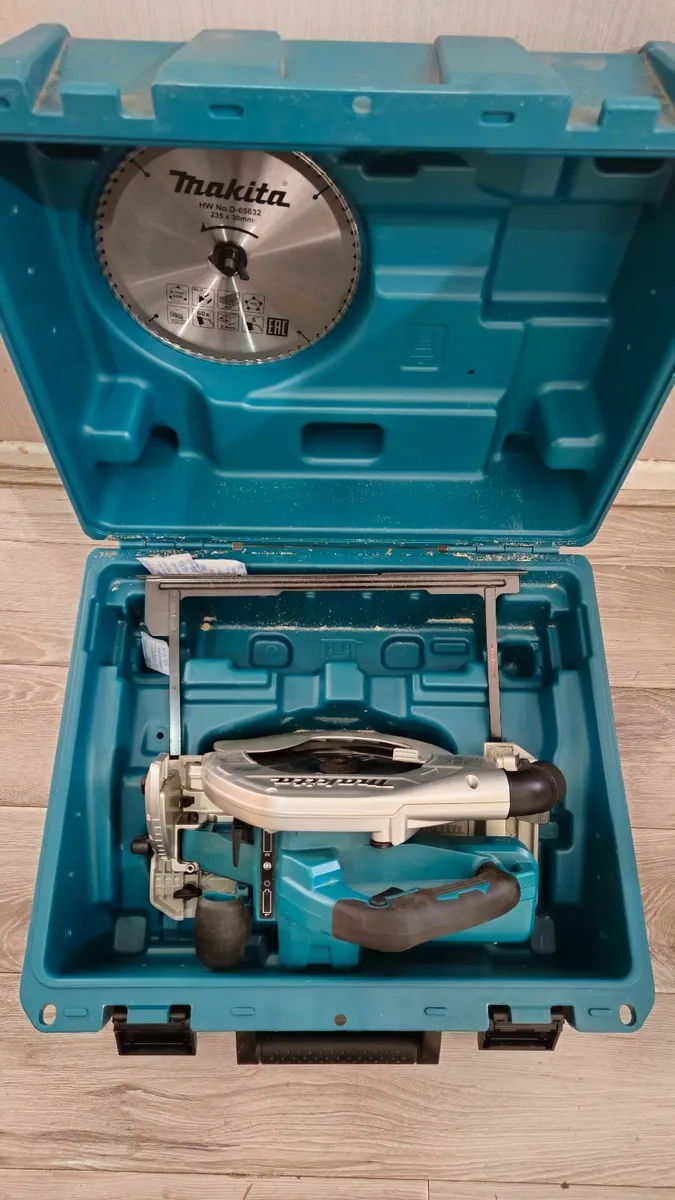 Makita 36v Brushless circular track saw - Image 4