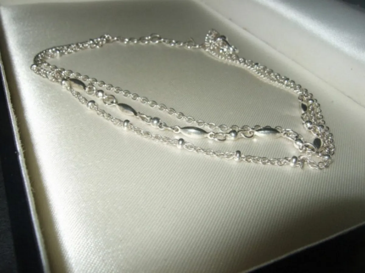 Vintage Silver Trilogy Chain Bracelet - Image 4