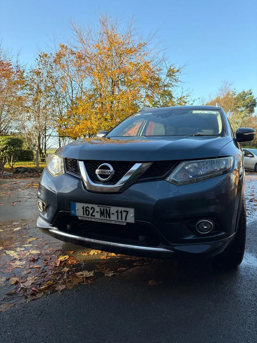 Nissan X-Trail 7 seater - Image 1
