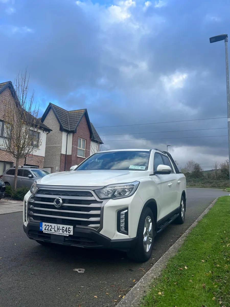 Ssang Yong Musso KMG Automatic - Image 2