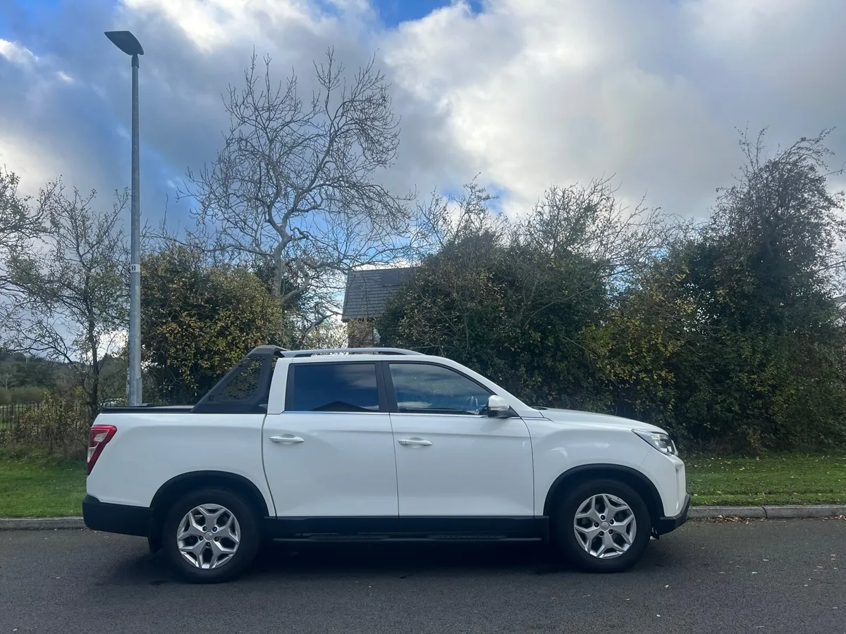 Ssang Yong Musso KMG Automatic - Image 4