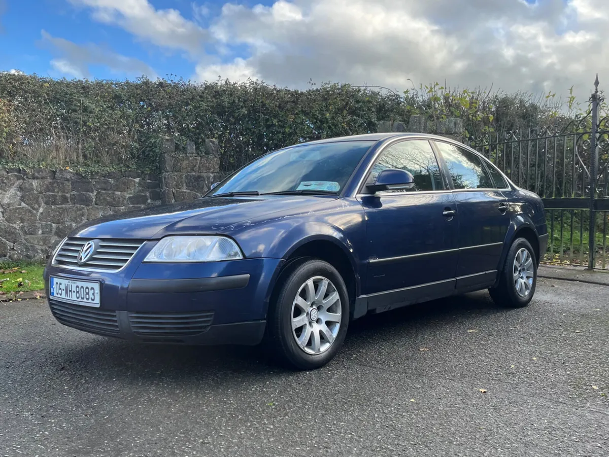 Volkswagen Passat 1.9 TDI 100bhp Trendline - Image 1