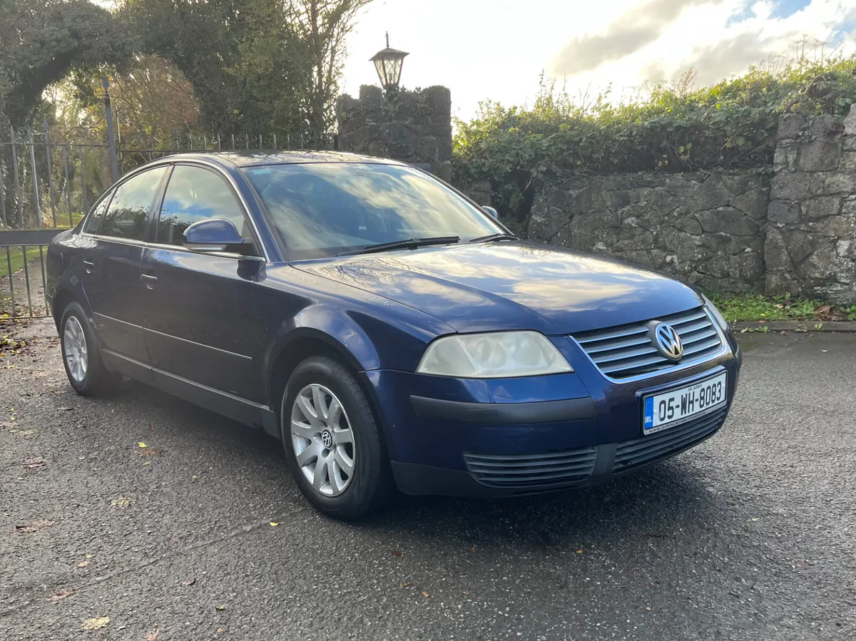 Volkswagen Passat 1.9 TDI 100bhp Trendline - Image 2