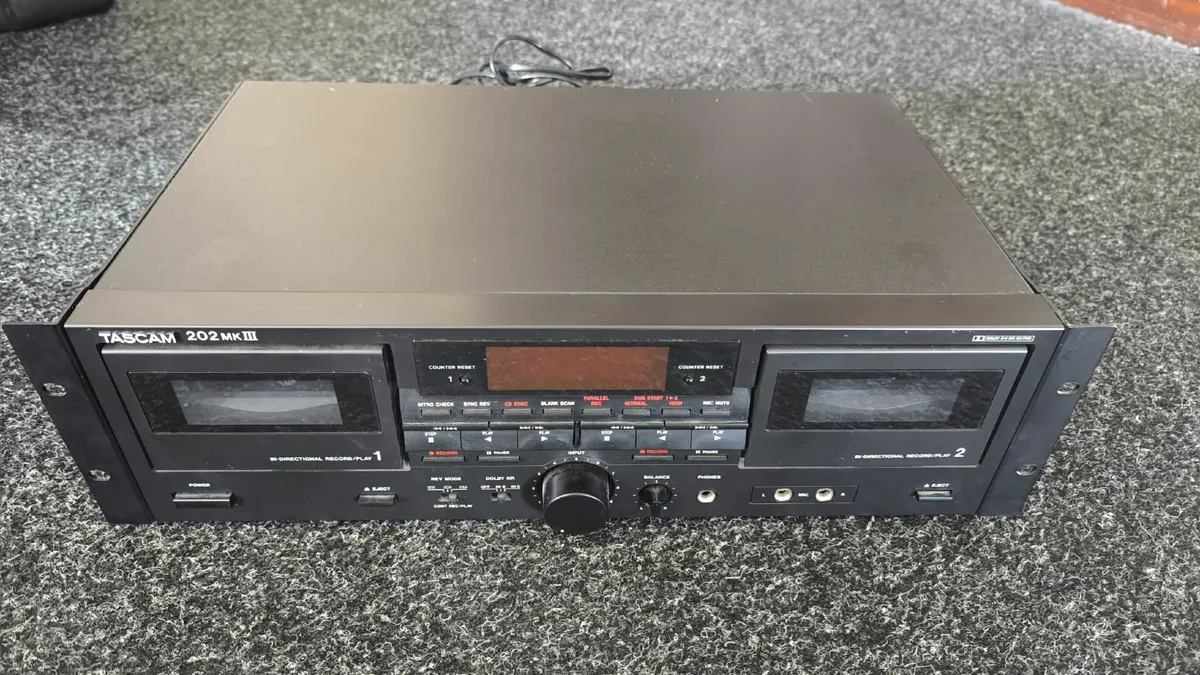 Tascam 202mkIII - Image 2