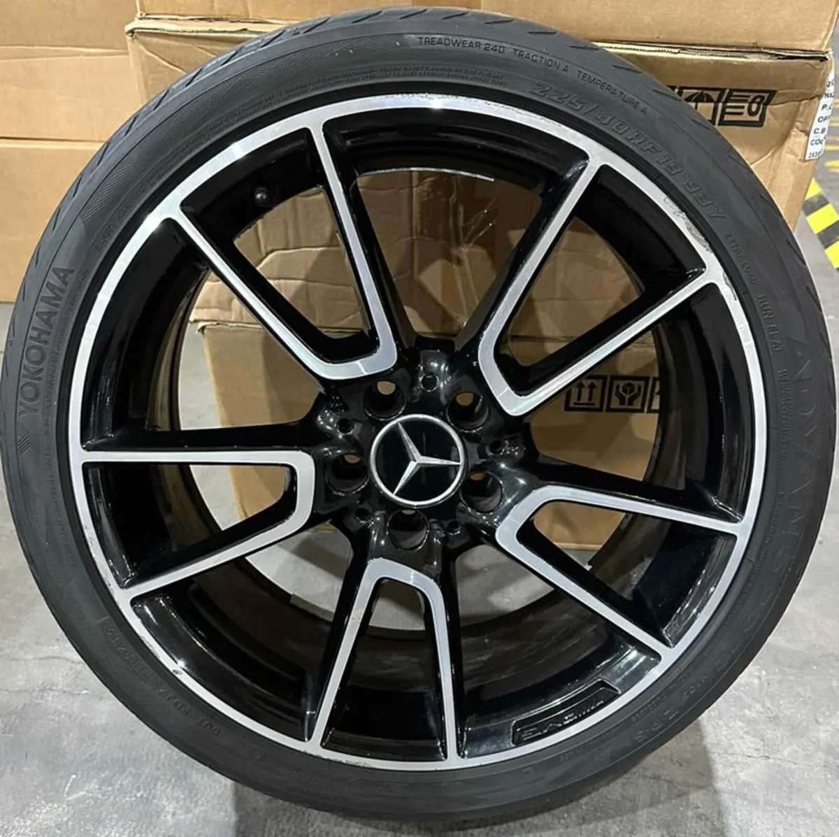 19" GENUINE MERCEDES C43 ALLOY WHEELS - Image 4