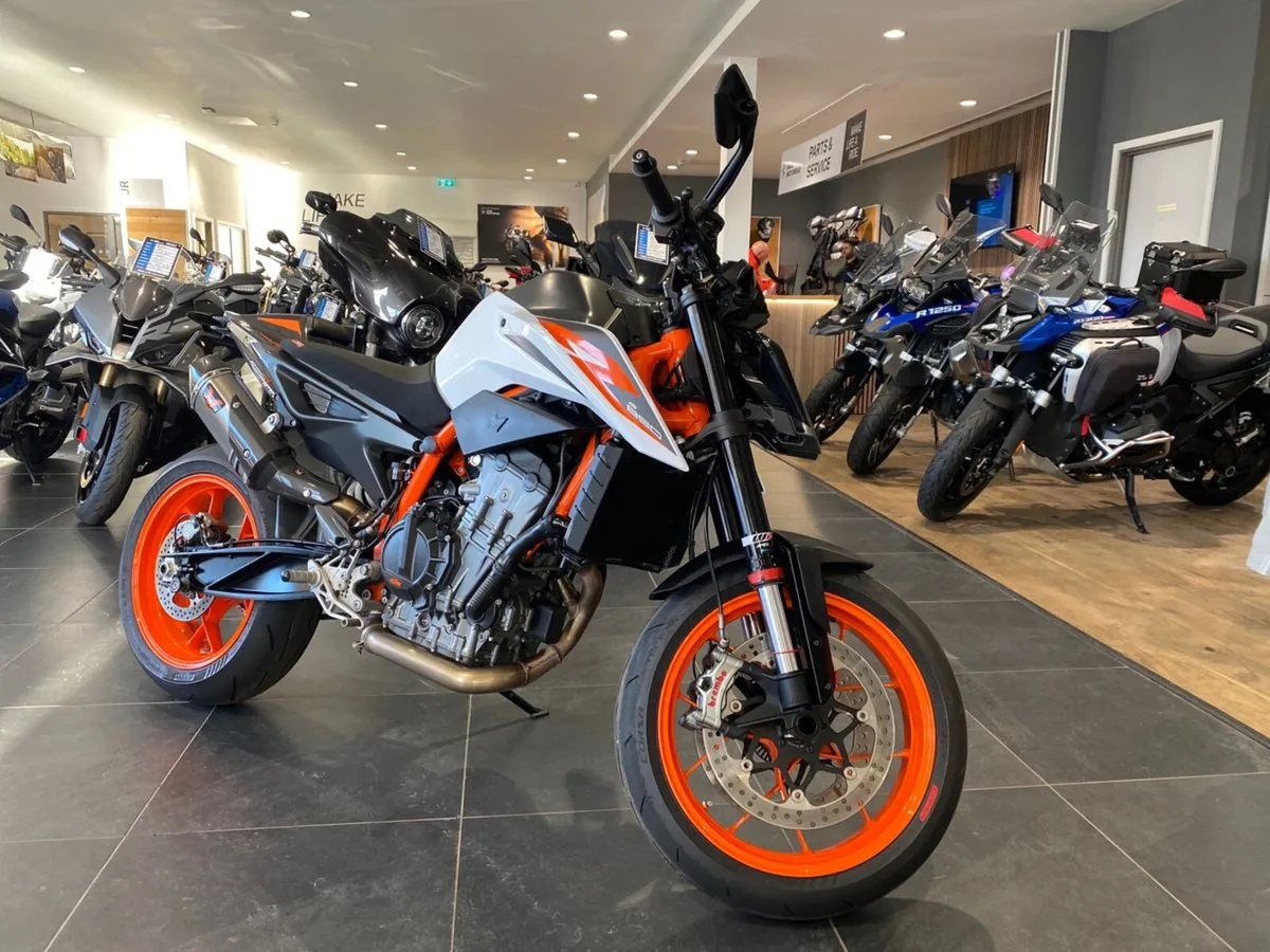2020 KTM 890 Duke R - Great Spec & Extras! - Image 3