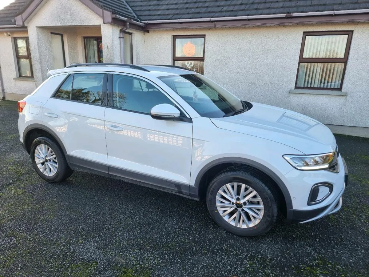 Volkswagen t roc 1.0 tsi - Image 1