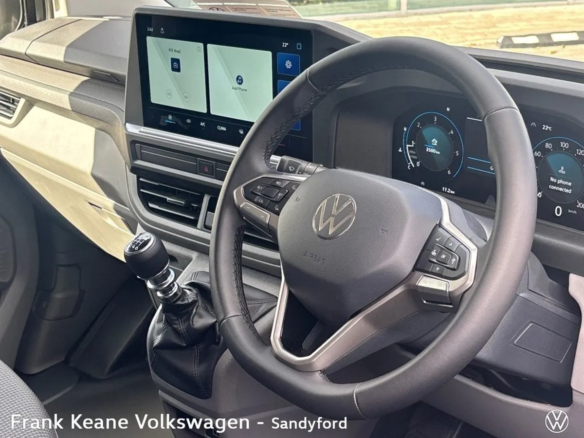 Volkswagen Transporter Trendline Plus 30 LWB 110B - Image 2