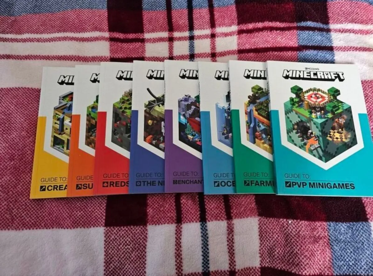 **Minecraft Book Set - For Sale** - Image 1